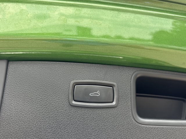Used 2021 Porsche Macan S AWD/4WD image 8