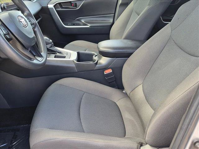 Used 2025 Toyota RAV4 LE FWD image 15