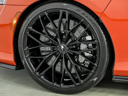 Used 2023 McLaren GT RWD image 14