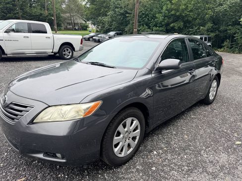 Used 2007 Toyota Camry XLE FWD image 13