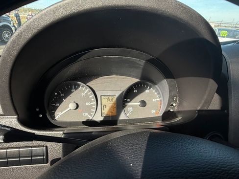 Used 2017 Mercedes-Benz Sprinter 2500 image 24