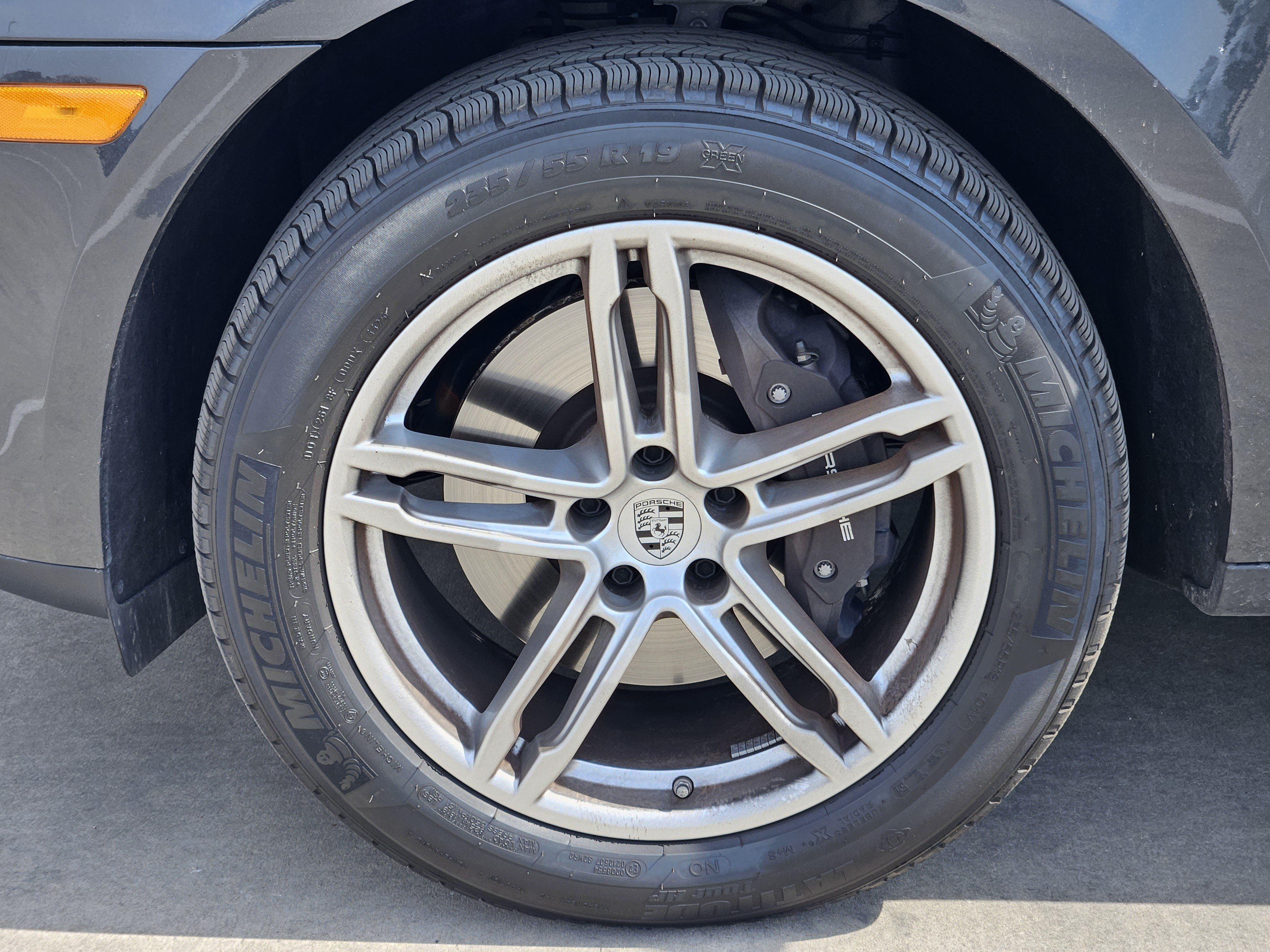 Certified 2026 Porsche Macan AWD/4WD image 14