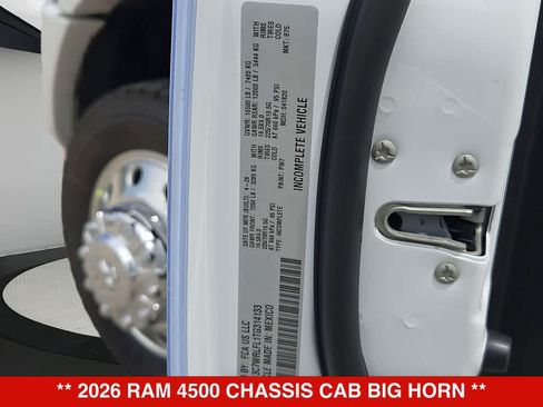New 2026 RAM 4500 4x4 Crew Cab DRW w/ Laramie Trim Package image 36