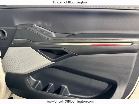 New 2026 Lincoln Navigator Black Label AWD/4WD image 20