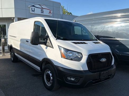 Used 2021 Ford Transit 250 Low Roof RWD image 5