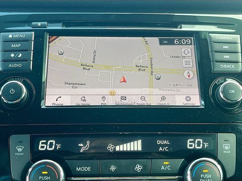 Used 2019 Nissan Rogue SL FWD image 13