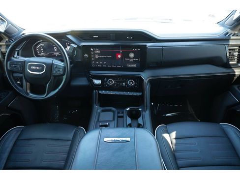 Used 2024 GMC Sierra 2500 AT4X AWD/4WD image 11