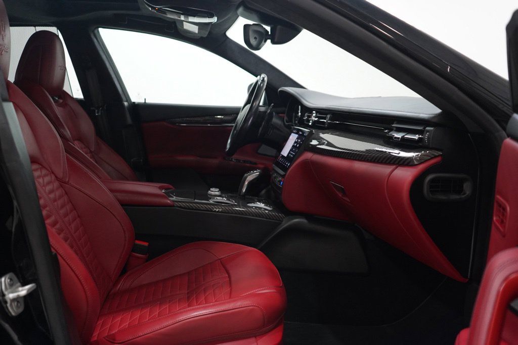 Used 2022 Maserati Quattroporte Trofeo RWD image 14