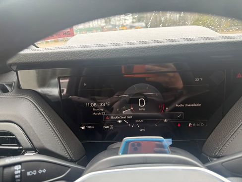 New 2026 GMC Yukon XL Denali w/ Denali Reserve Package image 19