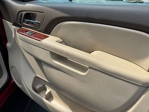 Used 2012 Chevrolet Tahoe LTZ image 14