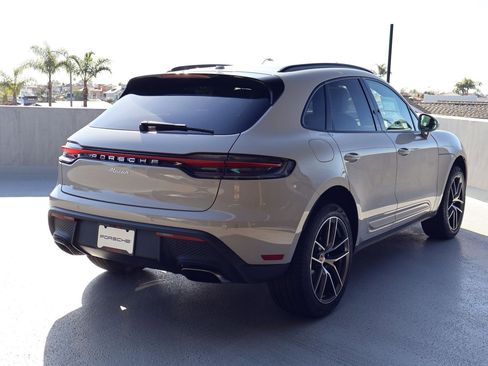 New 2026 Porsche Macan image 9
