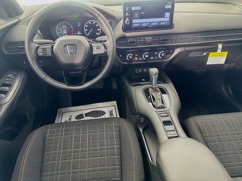 New 2026 Honda HR-V Sport image 31