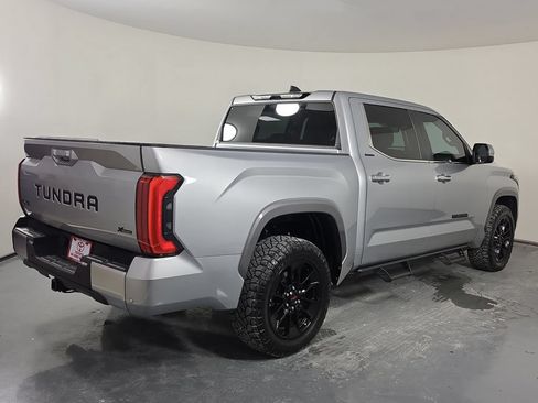 Used 2024 Toyota Tundra Limited AWD/4WD image 6