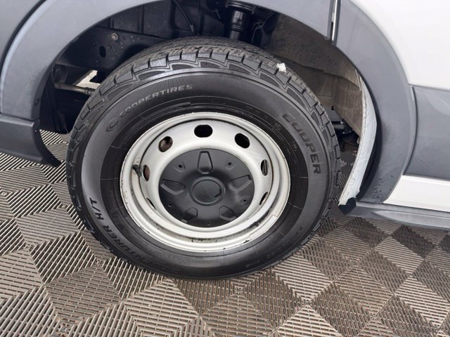 Used 2018 Ford Transit 150 XL RWD image 25