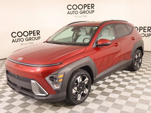 Used 2024 Hyundai Kona SEL w/ Convenience Package FWD image 10