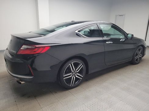Used 2016 Honda Accord Touring image 10