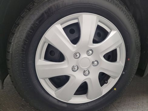 Used 2016 Nissan Rogue S w/ Appearance Package image 31