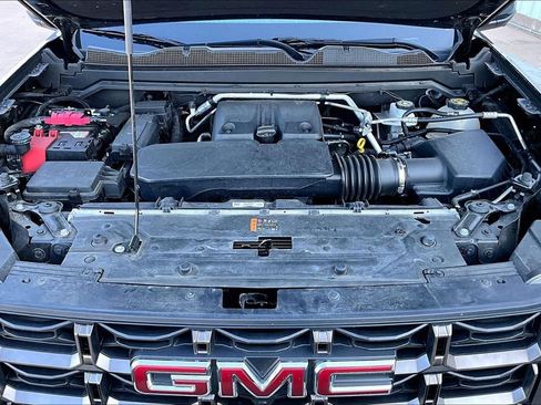 Used 2023 GMC Canyon AT4X w/ Edition 1 AWD/4WD image 11