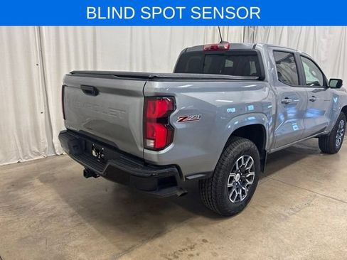 Used 2026 Chevrolet Colorado Z71 w/ Technology Package AWD/4WD image 4