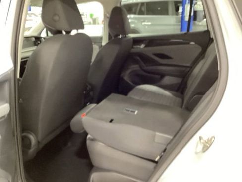 Certified 2025 Volkswagen Tiguan S image 10