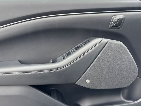 New 2025 Ford Mustang Mach-E Premium image 19