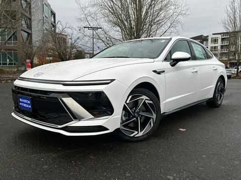 New 2026 Hyundai Sonata SEL image 1