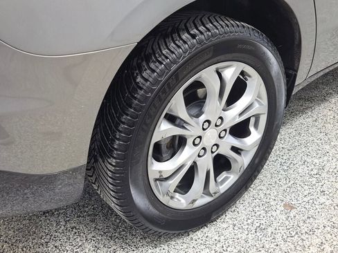 Used 2018 Buick Enclave Avenir image 18