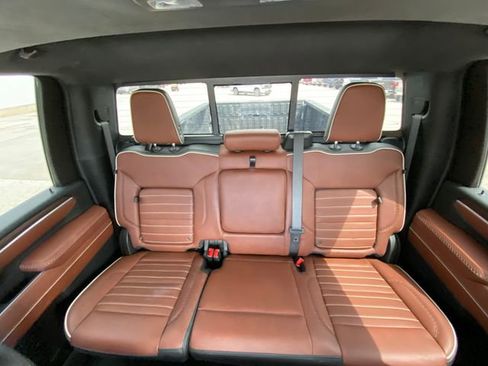 Used 2025 GMC Sierra 3500 Denali Ultimate AWD/4WD image 13