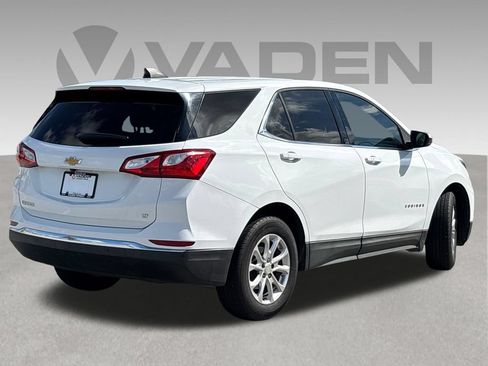 Used 2020 Chevrolet Equinox LT FWD image 11