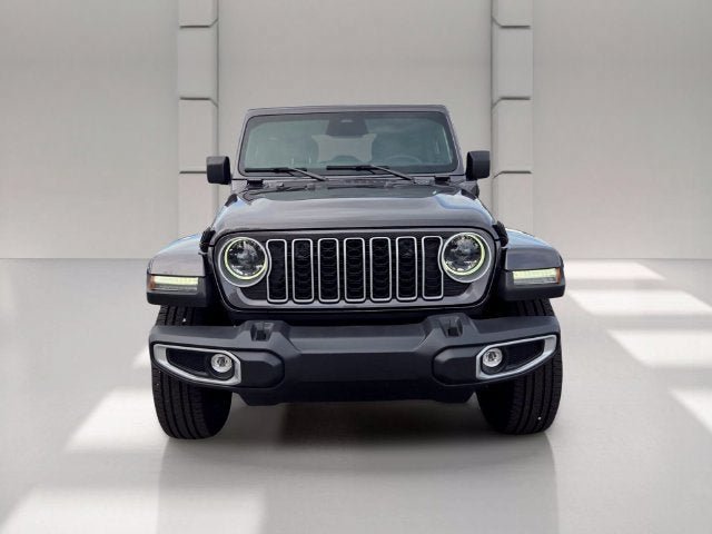 Used 2025 Jeep Wrangler Unlimited Sahara AWD/4WD image 8