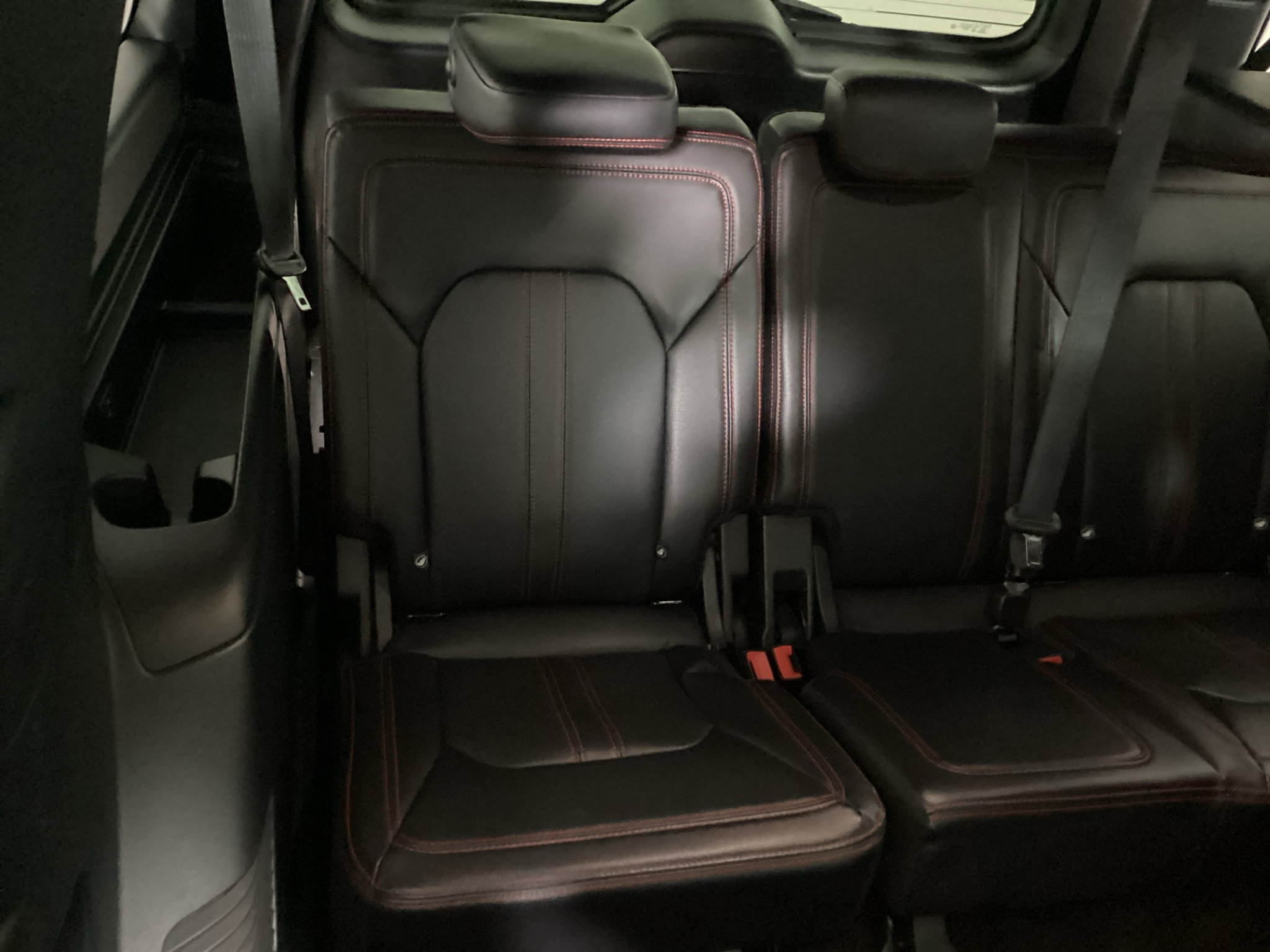 Used 2021 Ford Expedition Max Limited AWD/4WD image 12