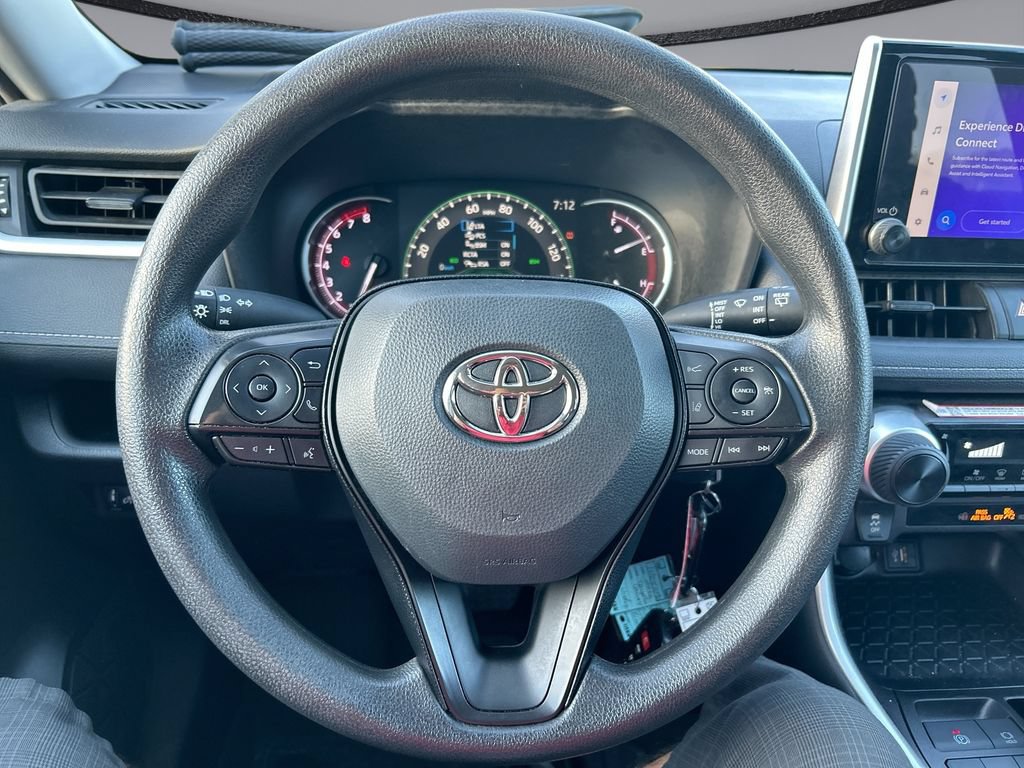 Used 2025 Toyota RAV4 LE FWD image 14