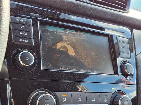 Certified 2021 Nissan Rogue Sport S image 6