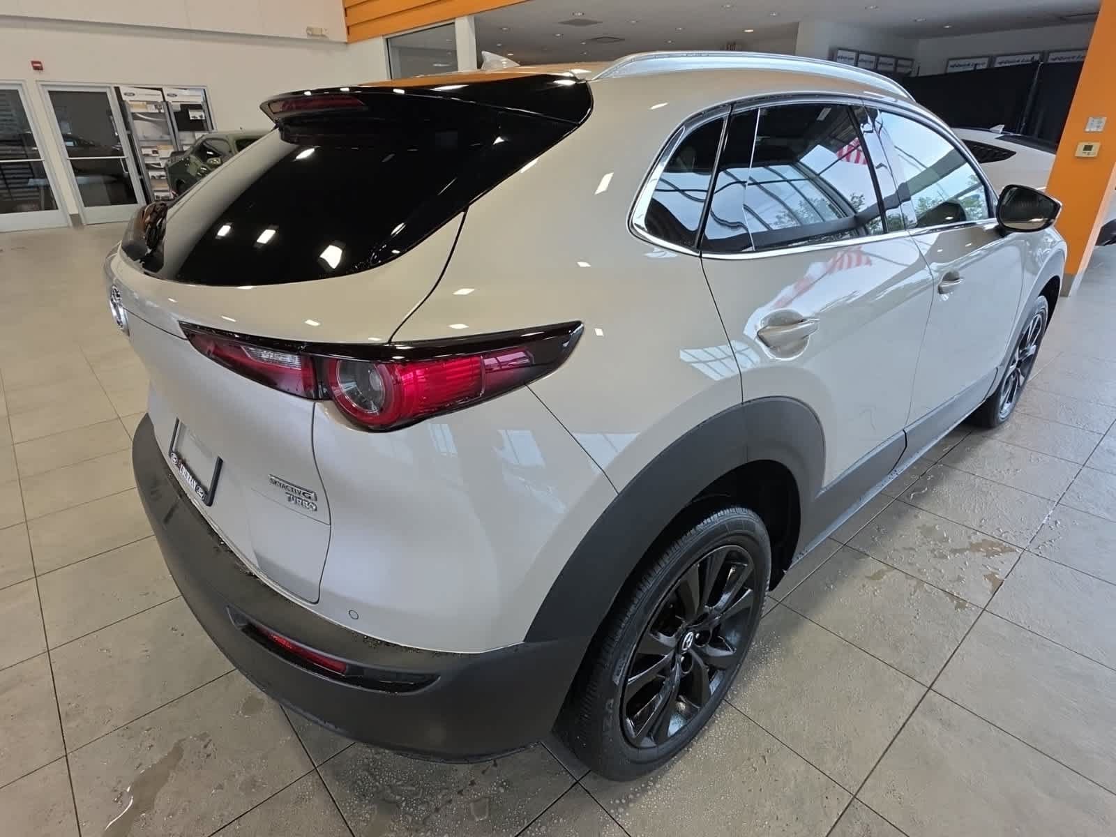 Used 2024 MAZDA CX-30 2.5 Turbo w/ Premium Plus Pkg AWD/4WD image 9