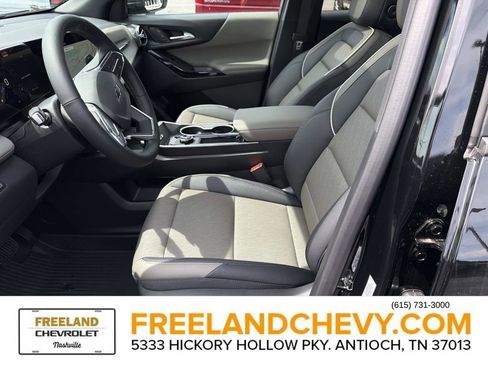 New 2026 Chevrolet Equinox LT w/ Convenience Package II FWD image 20
