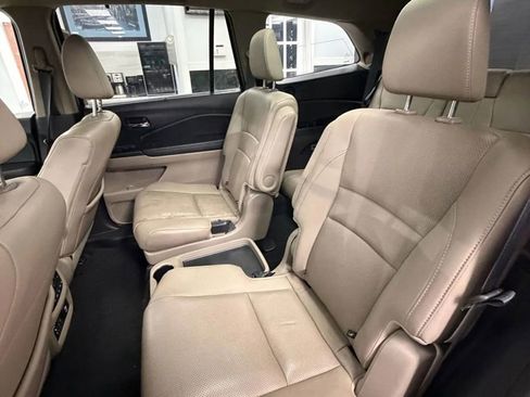 Used 2016 Honda Pilot Elite image 15