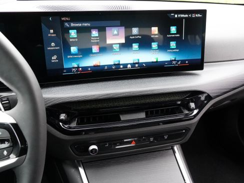 Certified 2025 BMW 330i 330i image 23