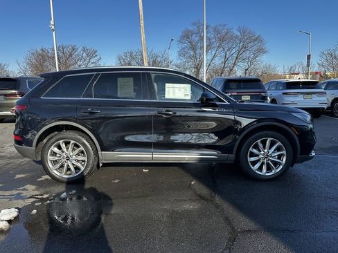 Certified 2022 Lincoln Corsair AWD w/ Premium Package image 4