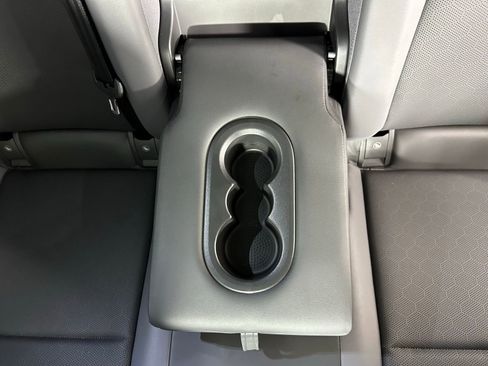 Used 2023 Volkswagen ID.4 Pro S image 34