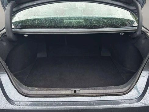 Used 2019 Toyota Avalon Limited image 26