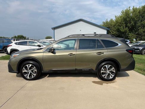 Used 2021 Subaru Outback Limited AWD/4WD image 3