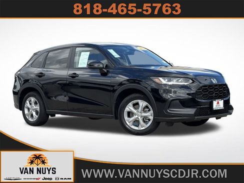 Used 2024 Honda HR-V LX image 1