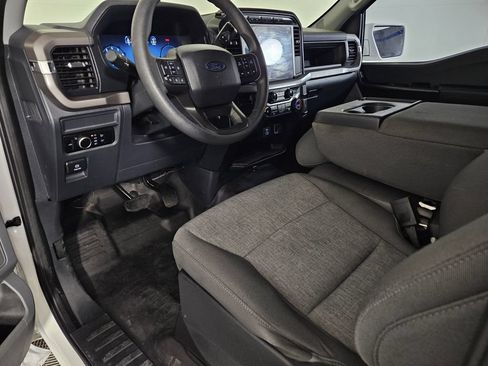 Used 2024 Ford F150 XL RWD image 8