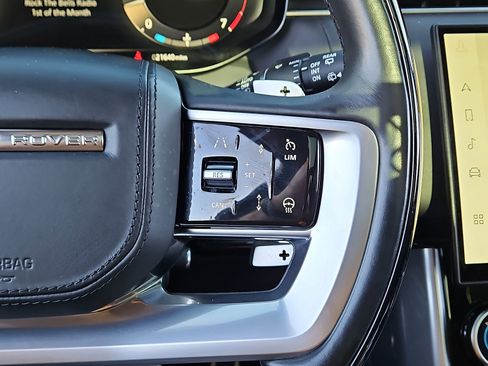 Used 2023 Land Rover Range Rover Long Wheelbase Autobiography image 21