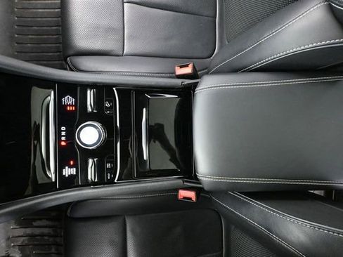 Used 2022 Jeep Grand Cherokee L Overland w/ Advanced Protech Group III image 40