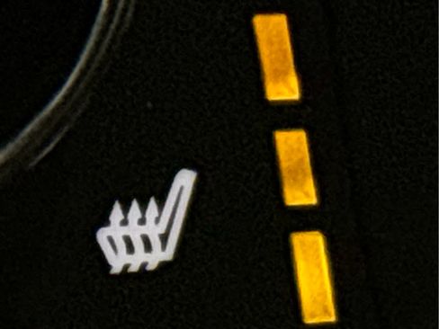 Used 2020 Chevrolet Equinox LT w/ Midnight Edition image 18