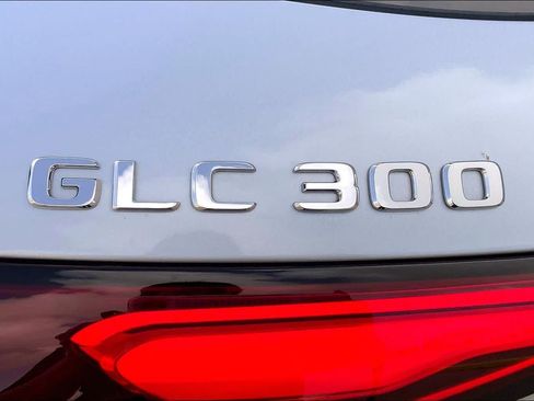 Certified 2026 Mercedes-Benz GLC 300 4MATIC image 28