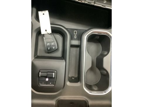 Used 2024 GMC Sierra 2500 Denali Ultimate image 27