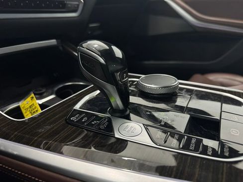 Used 2020 BMW X5 xDrive50i w/ Executive Package image 25