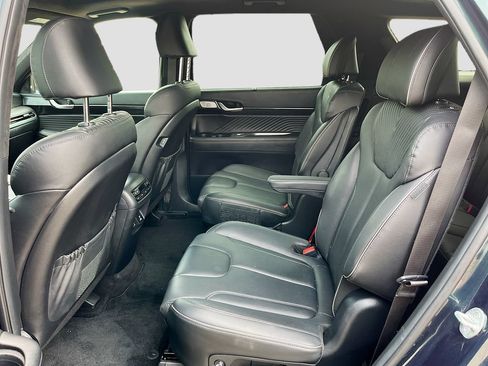 Used 2025 Hyundai Palisade Calligraphy FWD image 26
